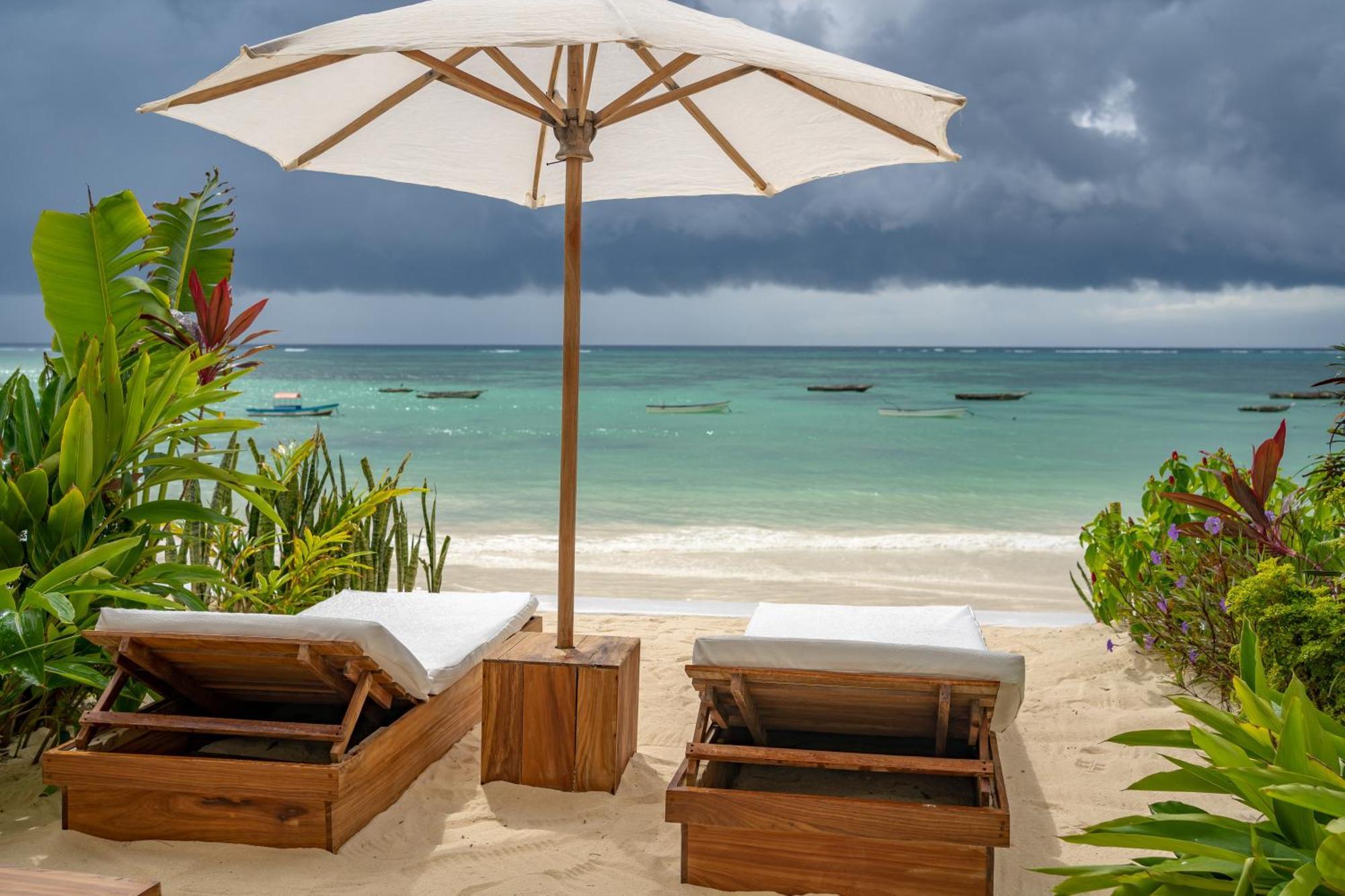 Imara Beach Resort Kiwengwa  Eksteriør billede